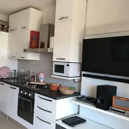 Esmie | Exclusive Development Zambrone